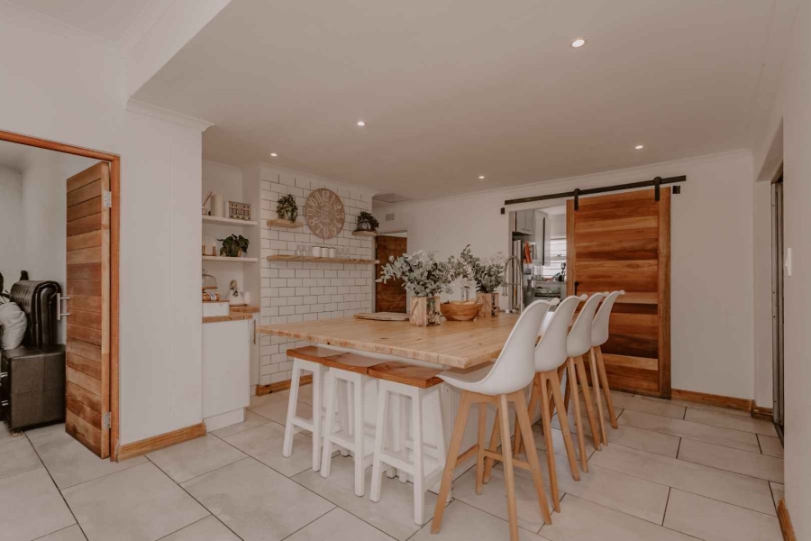 To Let 4 Bedroom Property for Rent in De Tuin Western Cape